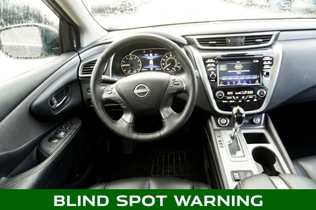 Used 2024 Nissan Murano SV image 9