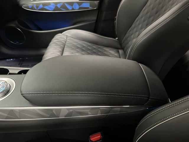 Used 2025 Genesis GV70 3.5T Sport w/ Sport Advanced Package image 22