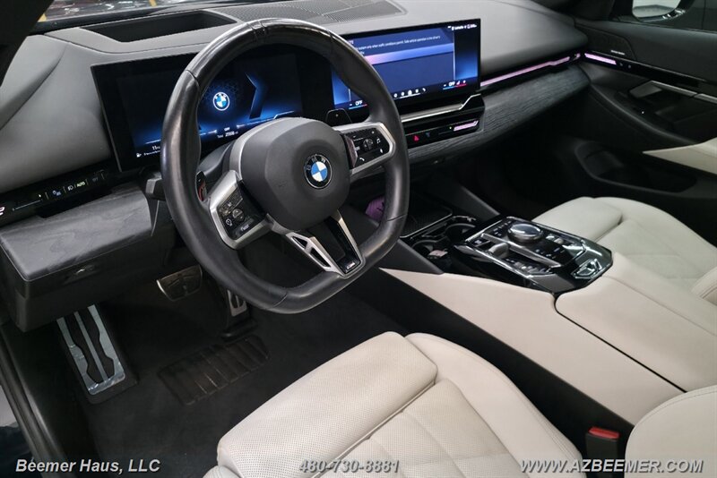 Used 2024 BMW 530i w/ M Sport Package RWD image 20
