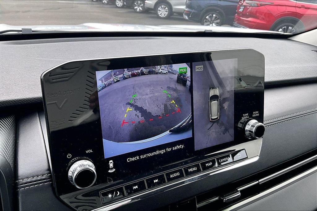 Used 2025 Mitsubishi Outlander LE image 21