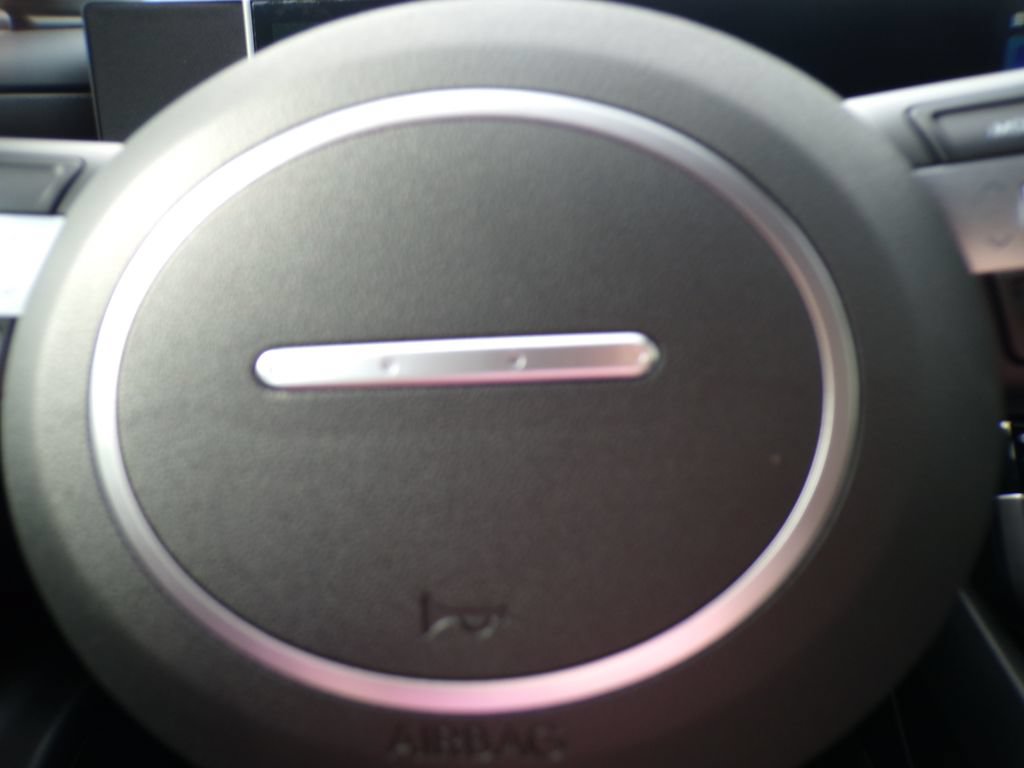 New 2026 Hyundai Santa Cruz SE AWD/4WD image 32