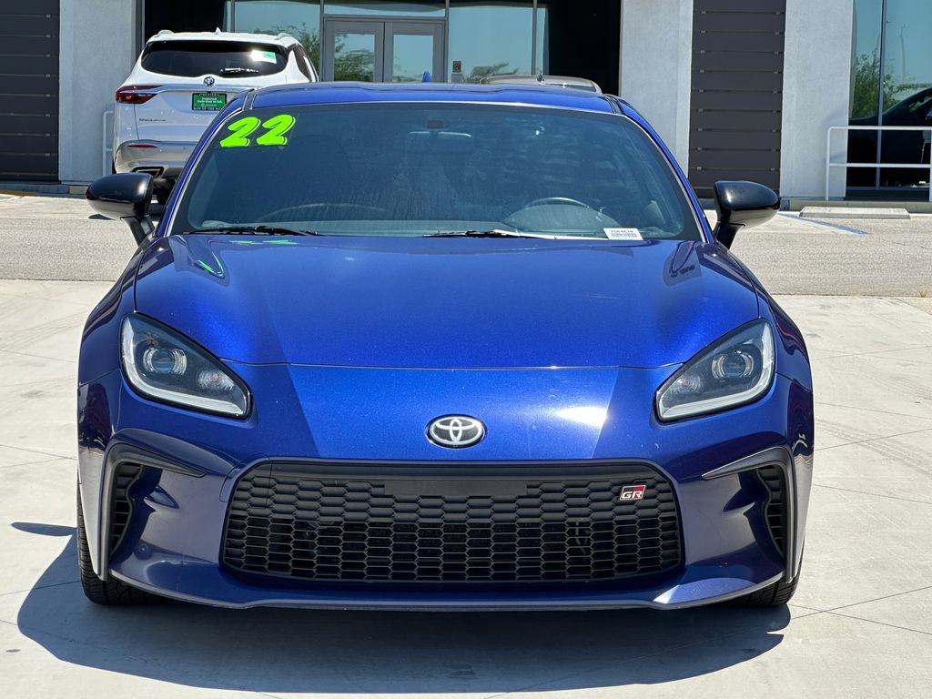Used 2022 Toyota GR86 w/ ALL Weather Mat Package (TMS) RWD image 12