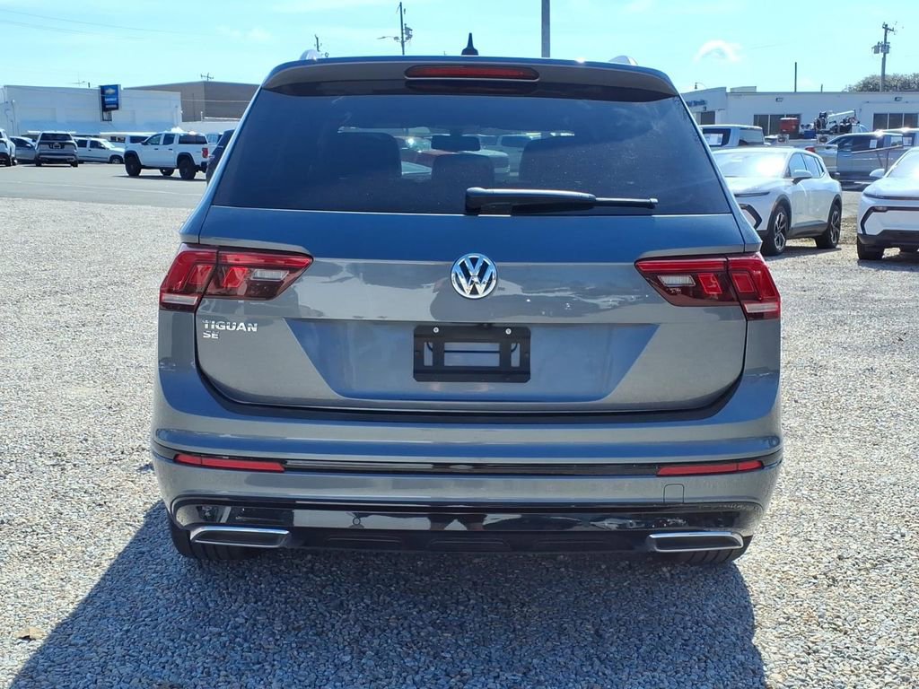 Used 2021 Volkswagen Tiguan SE R-Line image 6