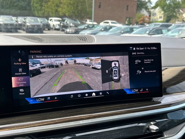 Used 2024 BMW X7 xDrive40i AWD/4WD image 17