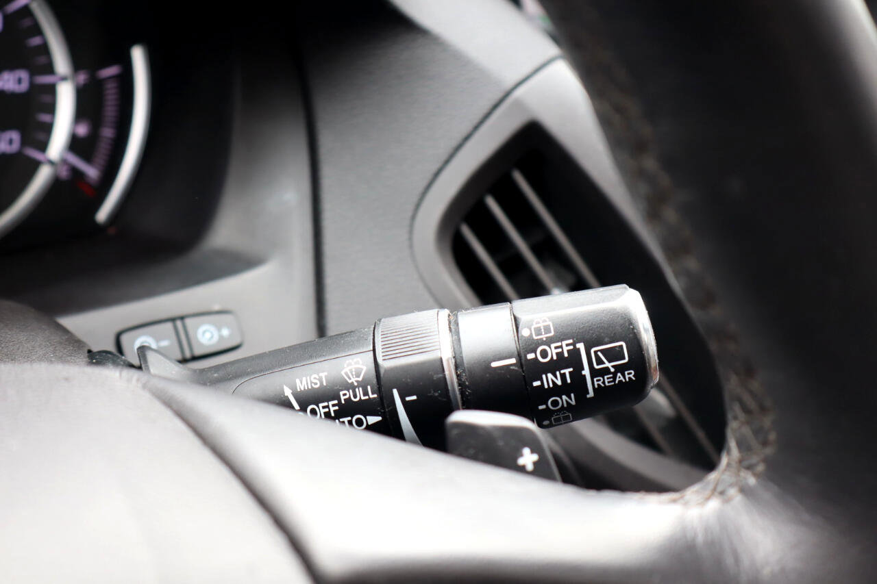 Used 2019 Acura MDX w/ Technology & Entertainment image 38