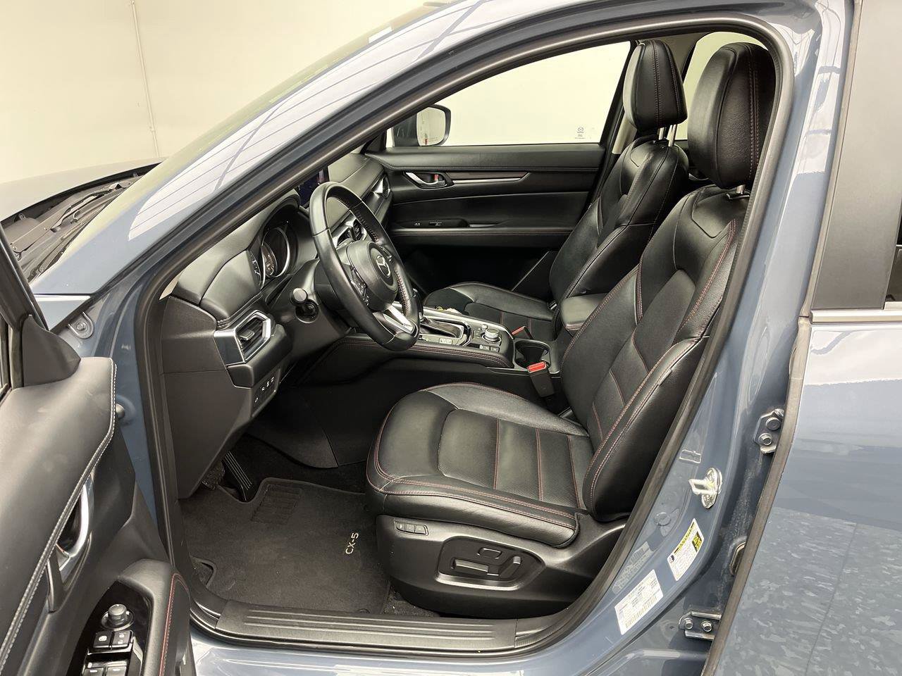 Certified 2025 MAZDA CX-5 Carbon Edition AWD/4WD image 10