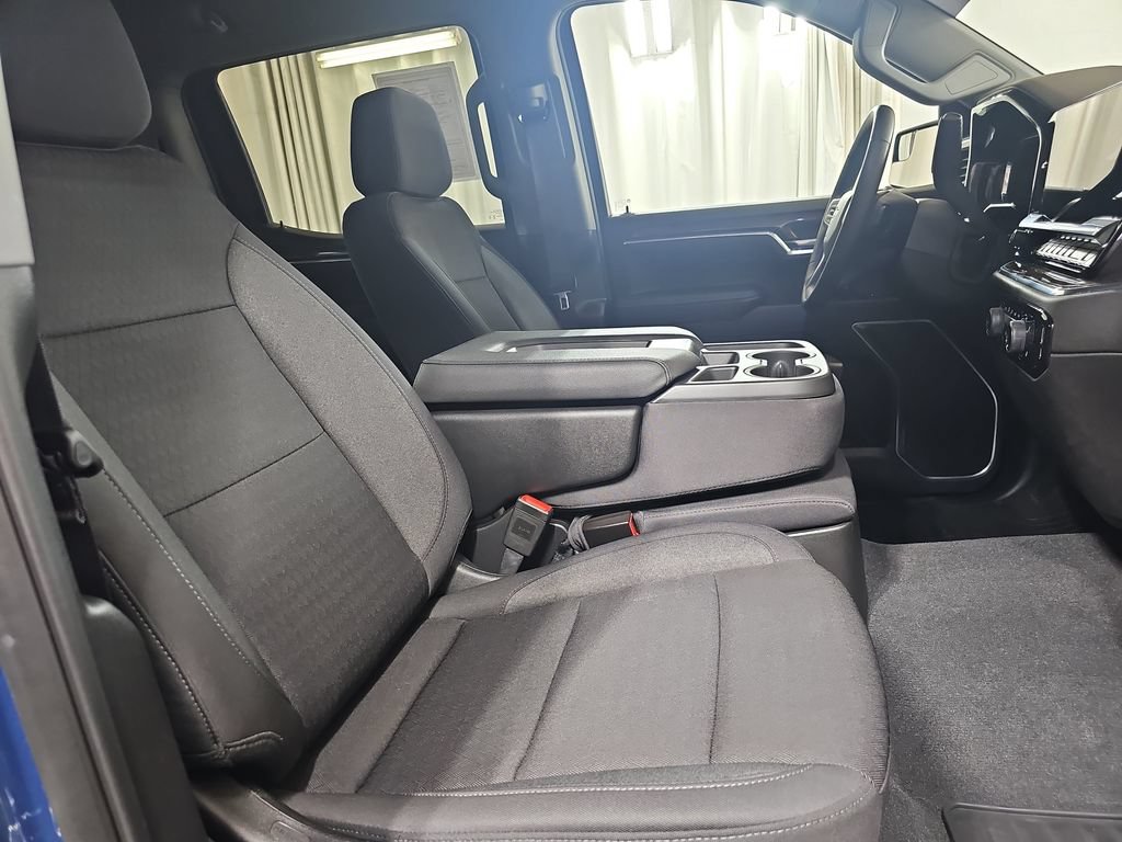 Certified 2024 Chevrolet Silverado 1500 LT AWD/4WD image 13