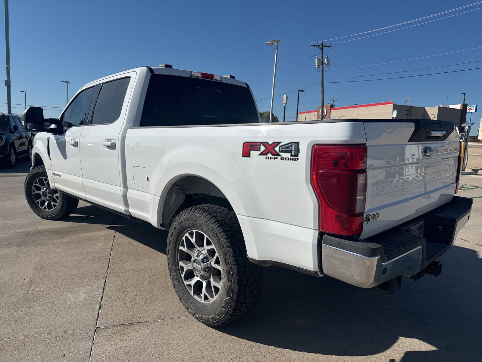 Used 2022 Ford F250 Lariat w/ Lariat Value Package AWD/4WD image 6