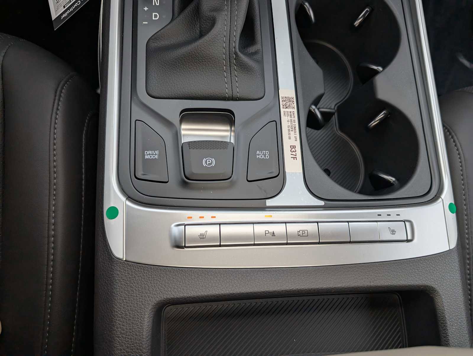 New 2026 Kia Carnival FWD image 23