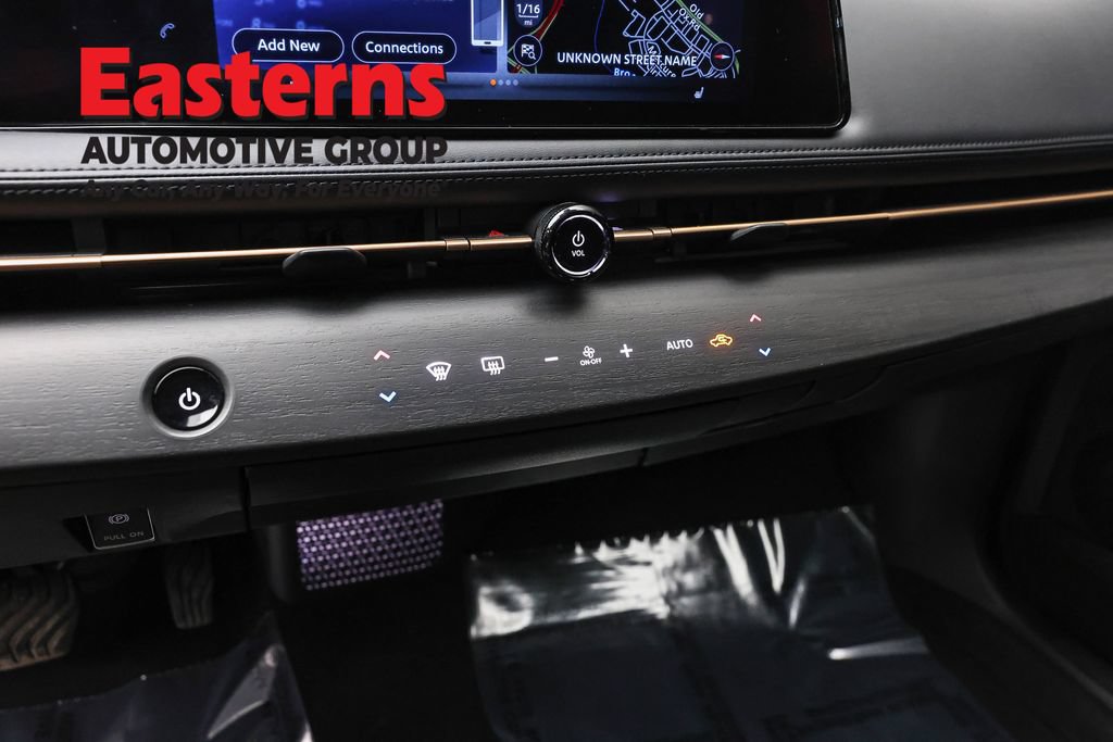 Used 2023 Nissan Ariya FWD image 19