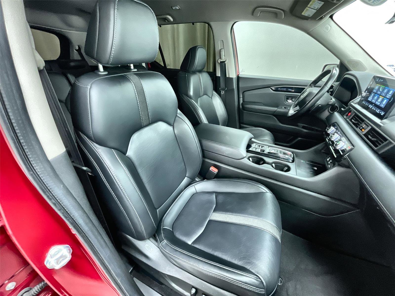 Certified 2024 Honda Pilot EX-L image 31