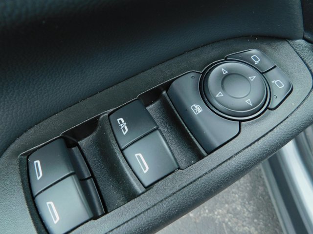 Used 2024 Chevrolet Equinox LT image 25