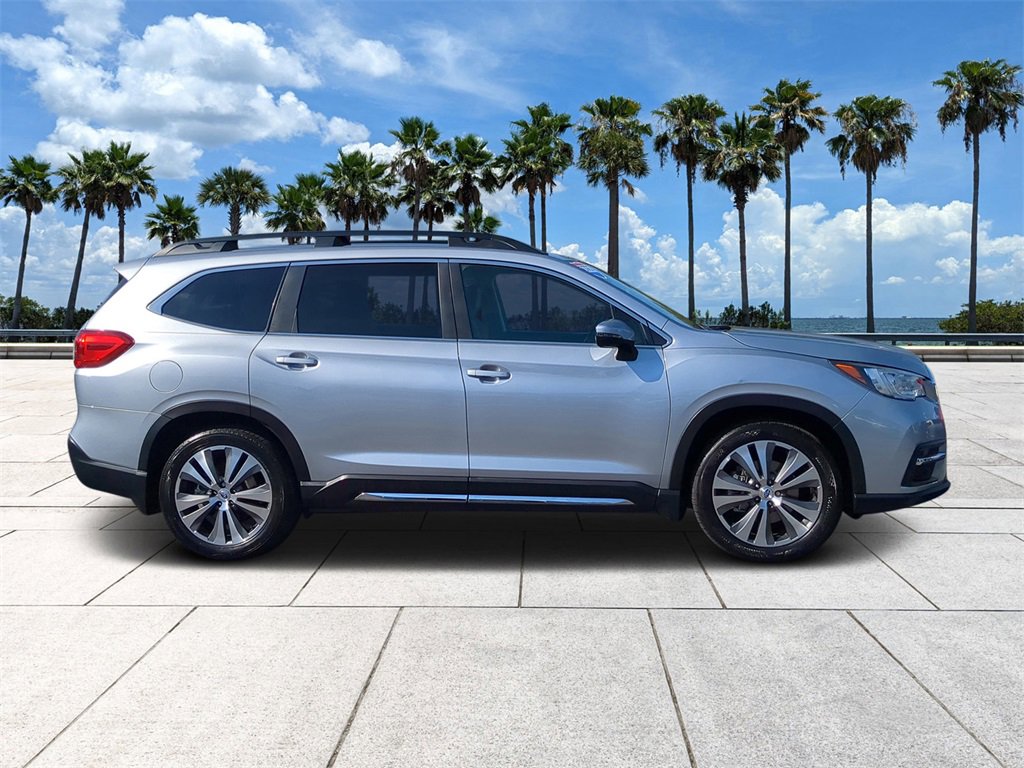 Used 2020 Subaru Ascent Limited w/ Technology Package image 3