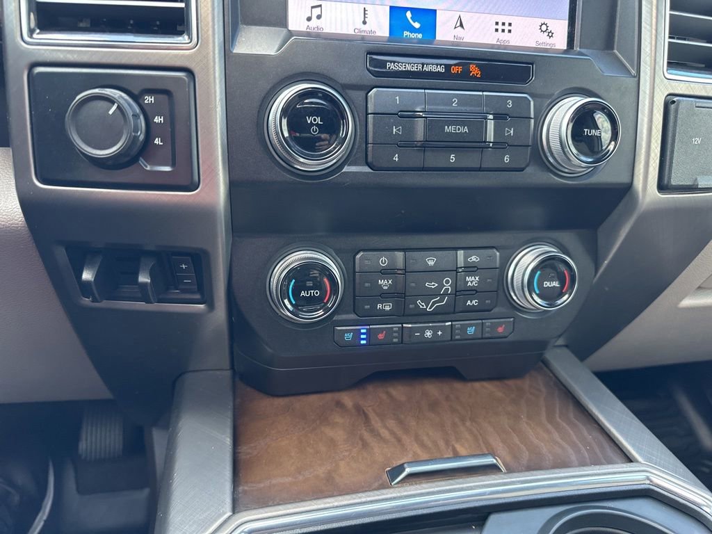 Used 2019 Ford F350 Limited AWD/4WD image 19