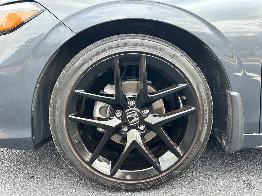 Used 2025 Honda Civic Sport image 3