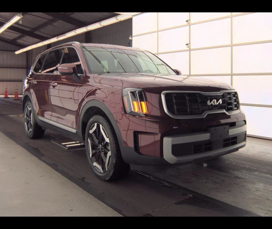 Used 2024 Kia Telluride S