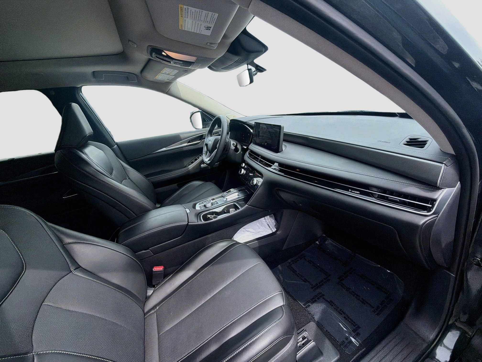 Used 2026 INFINITI QX60 Luxe w/ Family Package FWD image 33