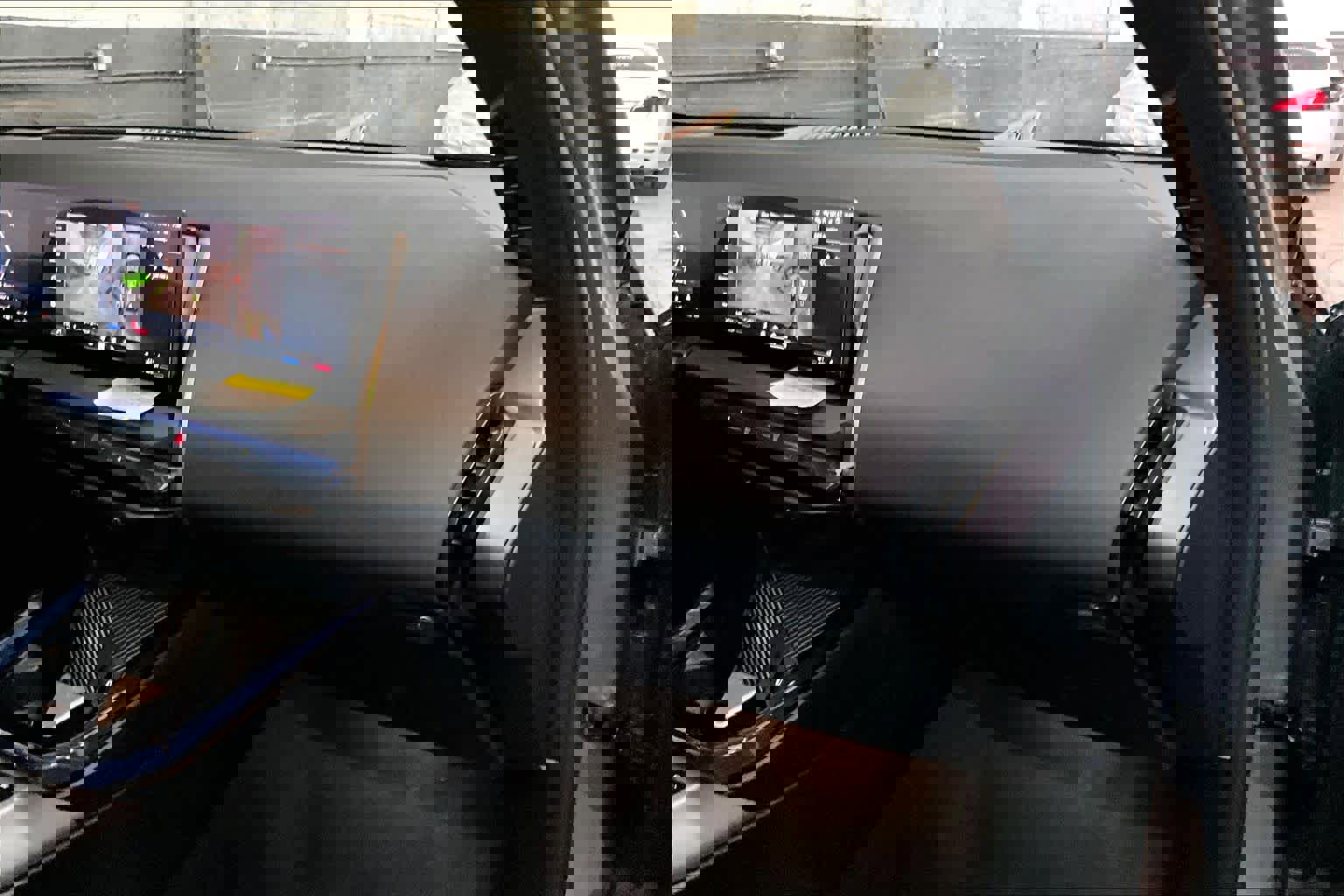 Used 2025 BMW X3 xDrive30i w/ Premium Package image 18