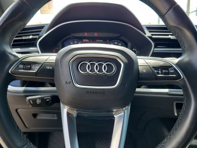 Used 2022 Audi Q3 2.0T Premium Plus w/ Premium Plus Package AWD/4WD image 25