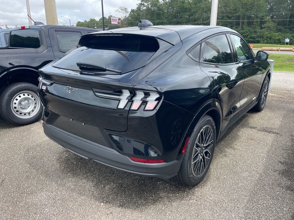 New 2025 Ford Mustang Mach-E Premium image 12