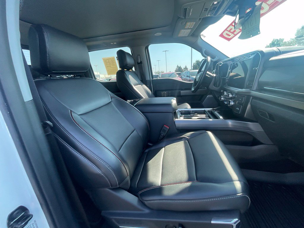 Used 2024 Ford F250 Lariat w/ Lariat Ultimate Package AWD/4WD image 29