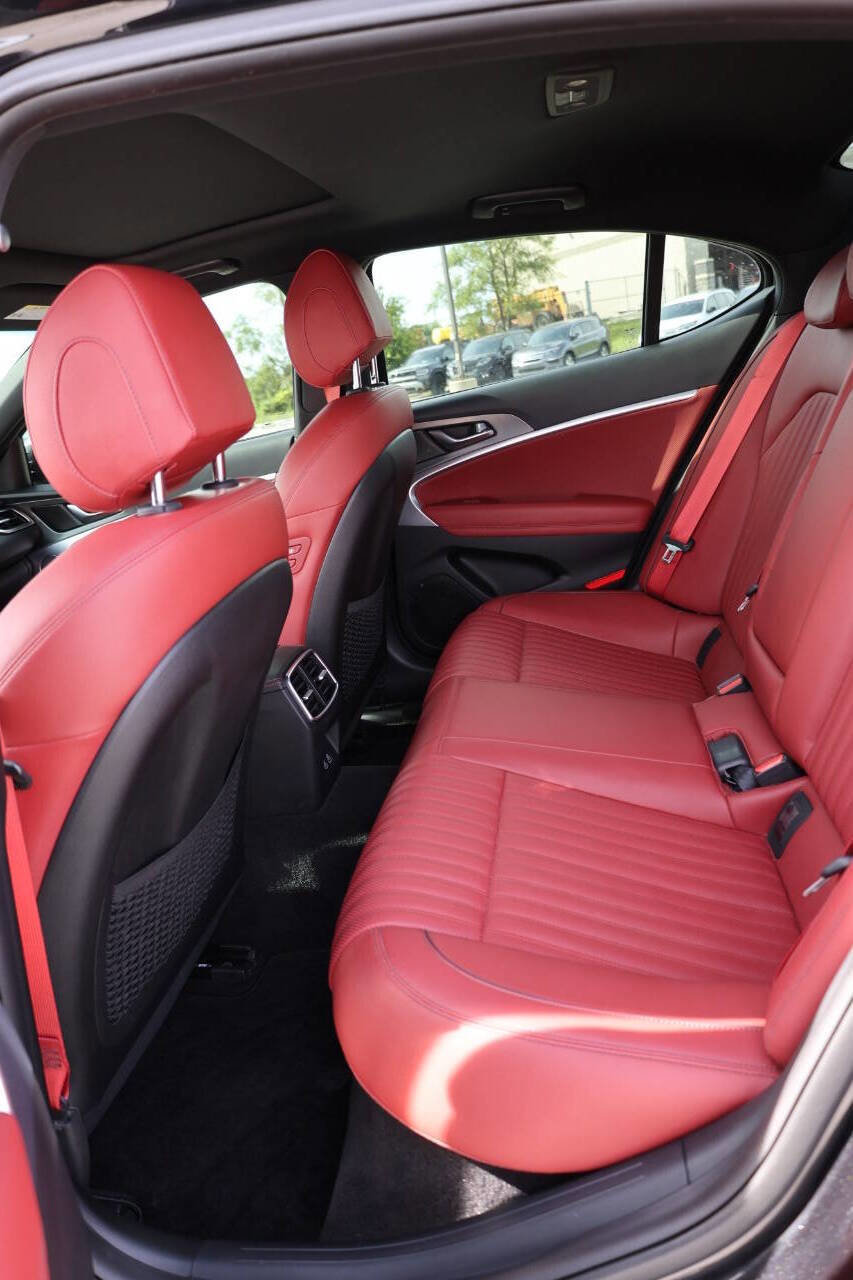 Used 2024 Genesis G70 2.5T w/ Sport Prestige Package AWD/4WD image 17