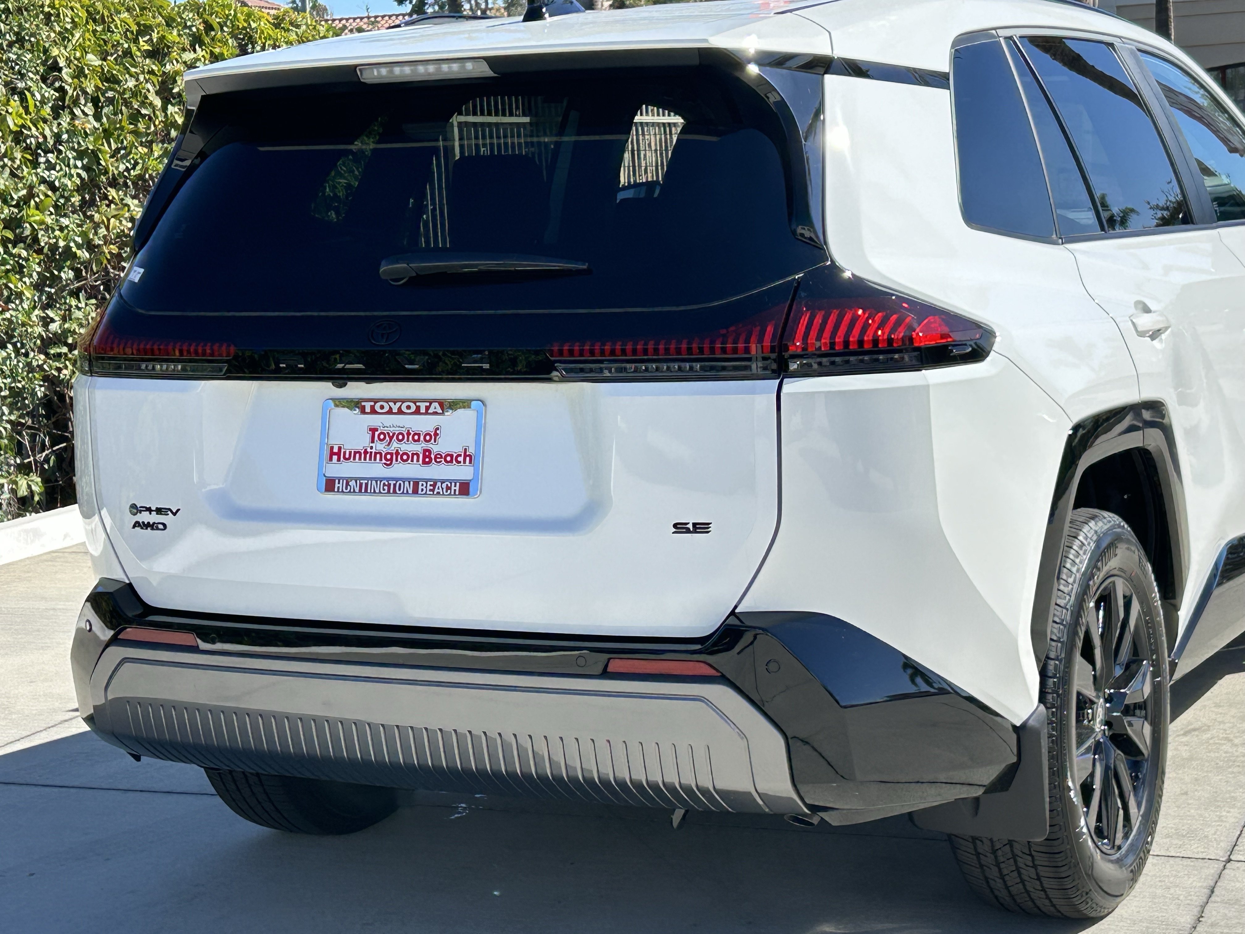 New 2026 Toyota RAV4 SE w/ Weather Package AWD/4WD image 4
