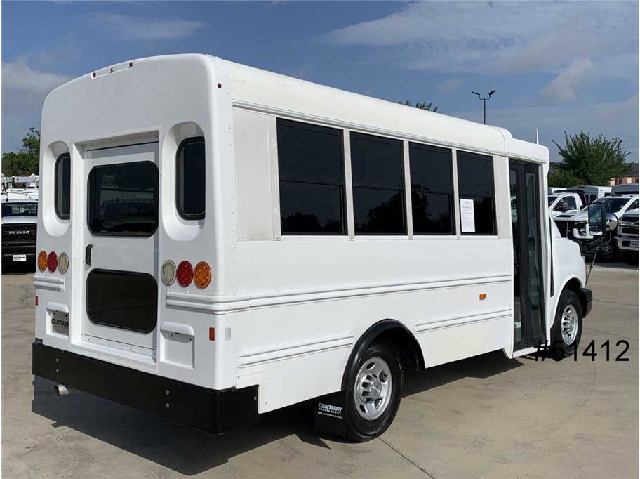 Used 2015 Chevrolet Express 3500 w/ School Bus Package image 2