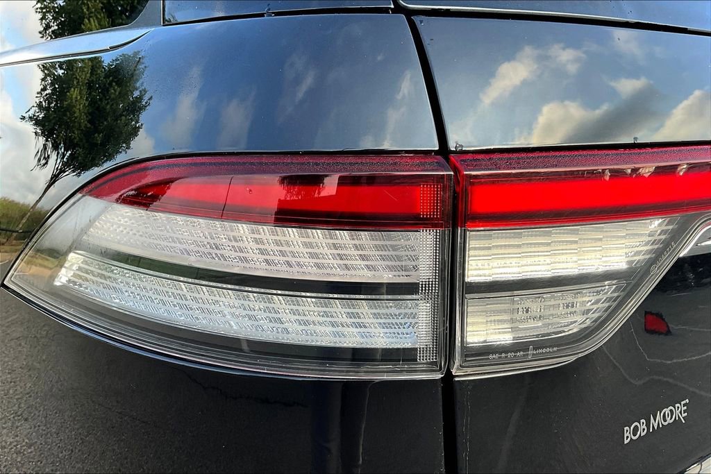 Used 2023 Lincoln Aviator Black Label w/ Dynamic Handling Package image 33