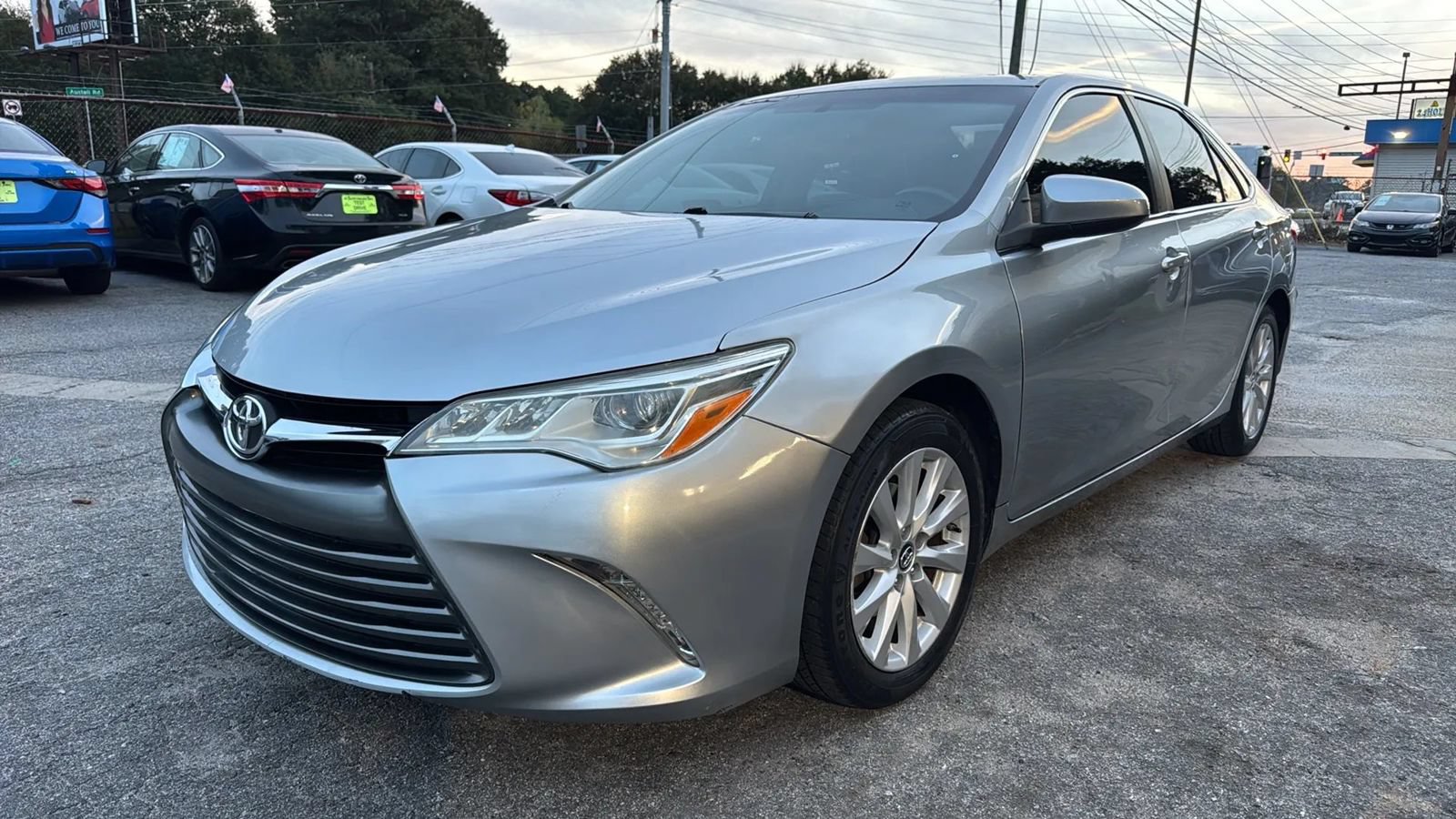 Used 2015 Toyota Camry XLE FWD image 7