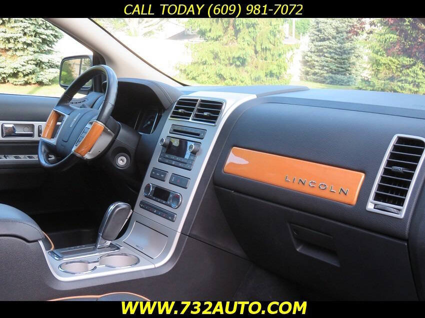 Used 2008 Lincoln MKX AWD image 6