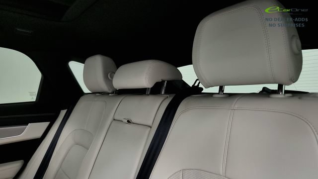 Used 2026 Jaguar F-PACE R-Dynamic S AWD/4WD image 44