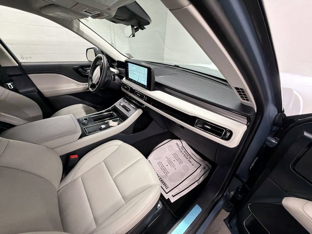 Used 2026 Lincoln Aviator 2WD image 28