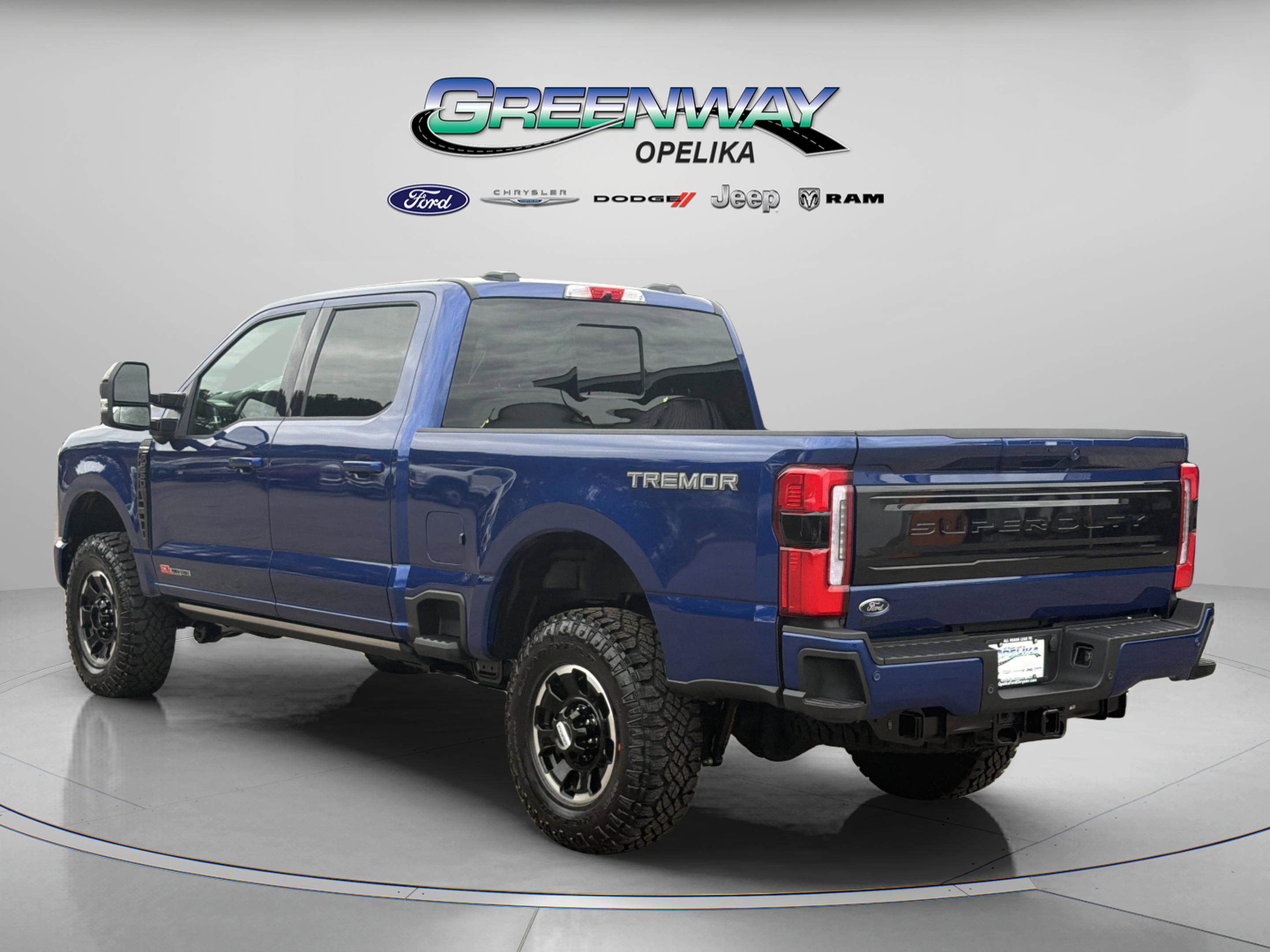 New 2026 Ford F250 Platinum w/ Tremor Off-Road Package image 5