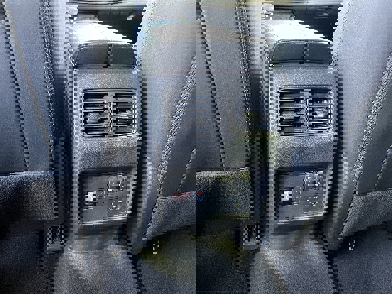 Certified 2023 Nissan Rogue Platinum w/ Platinum Premium Package image 27