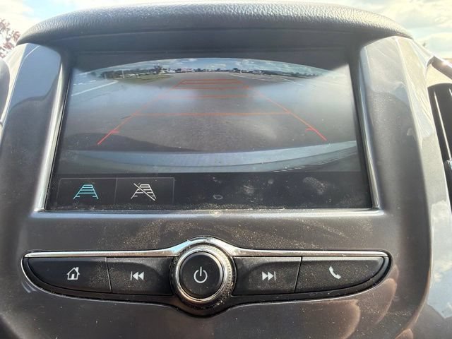 Used 2017 Chevrolet Cruze LT FWD image 25