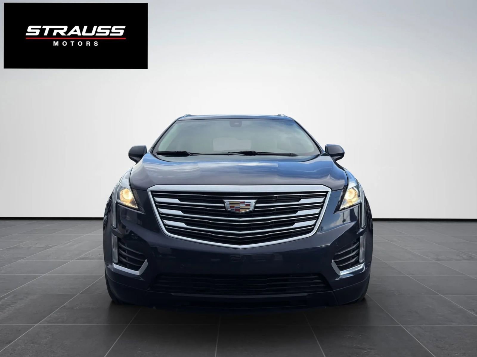 Used 2019 Cadillac XT5 Luxury image 3