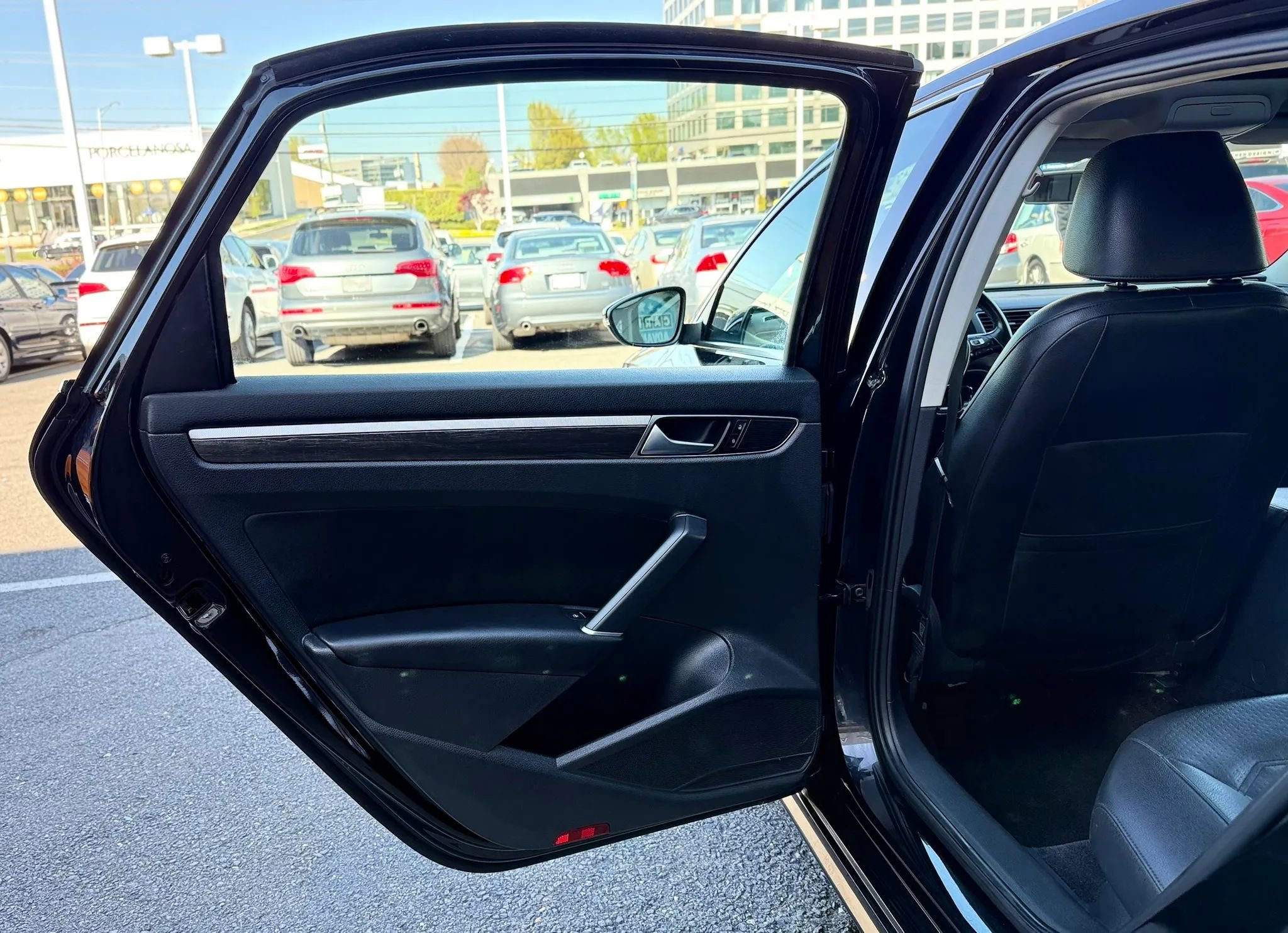 Used 2016 Volkswagen Passat 1.8T SE image 27