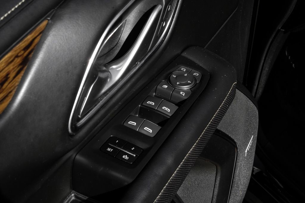 Used 2024 Chevrolet Suburban Premier image 41