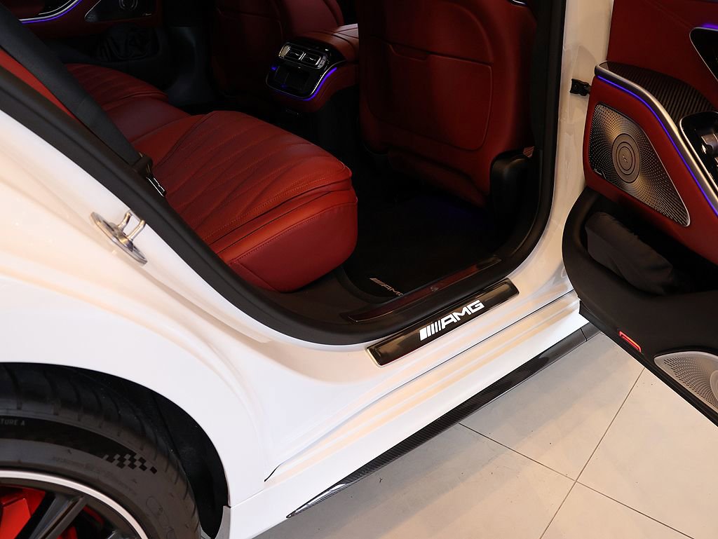 Used 2025 Mercedes-Benz S 63 AMG S image 60