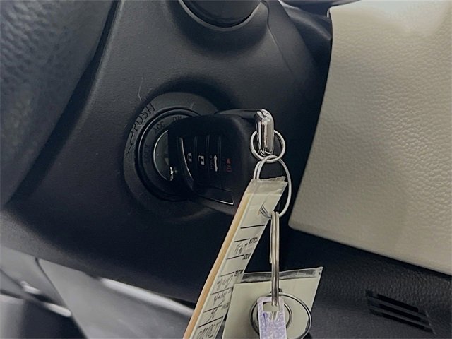 Used 2025 Toyota Corolla LE image 18