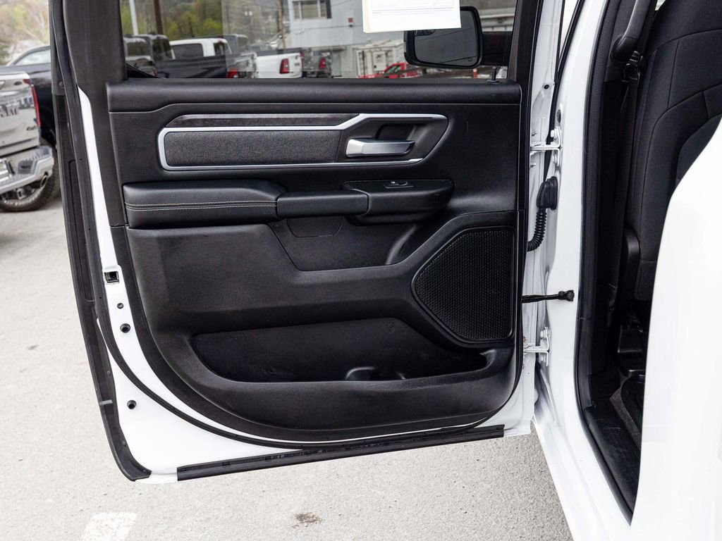 Used 2020 RAM 1500 Big Horn AWD/4WD image 14