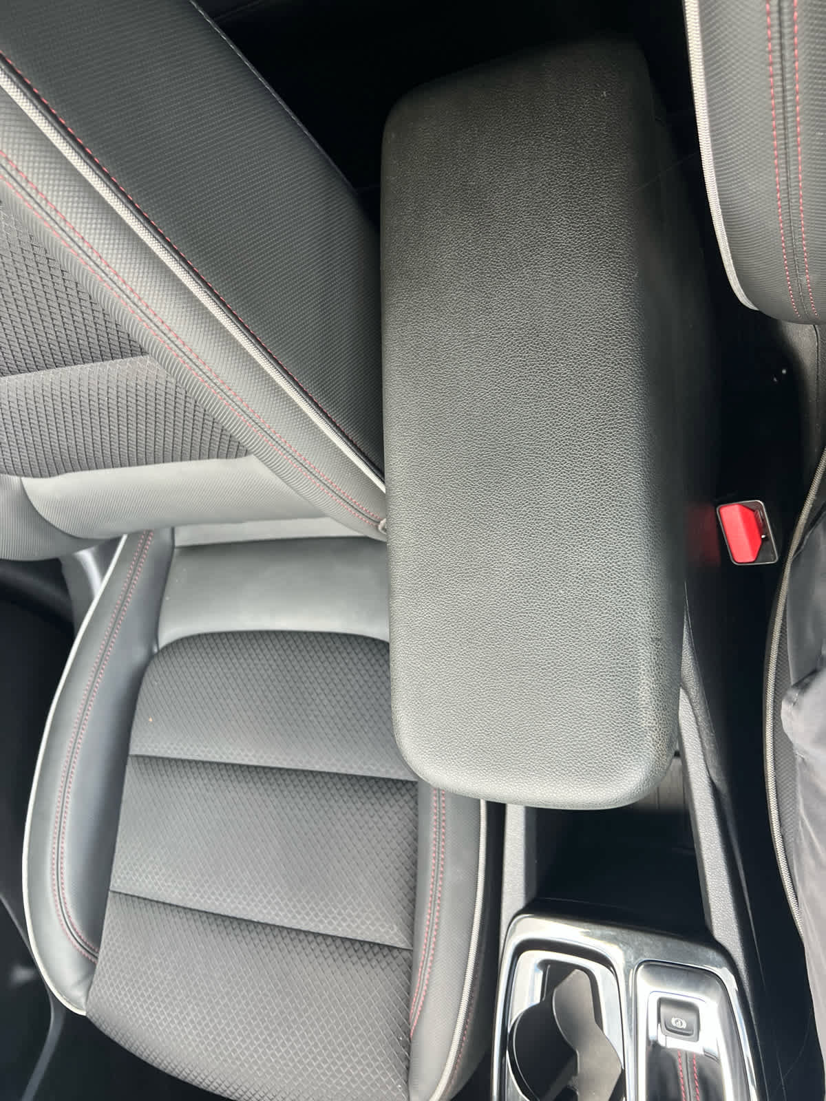 Used 2023 Chevrolet TrailBlazer RS w/ Sun and Liftgate Package image 29