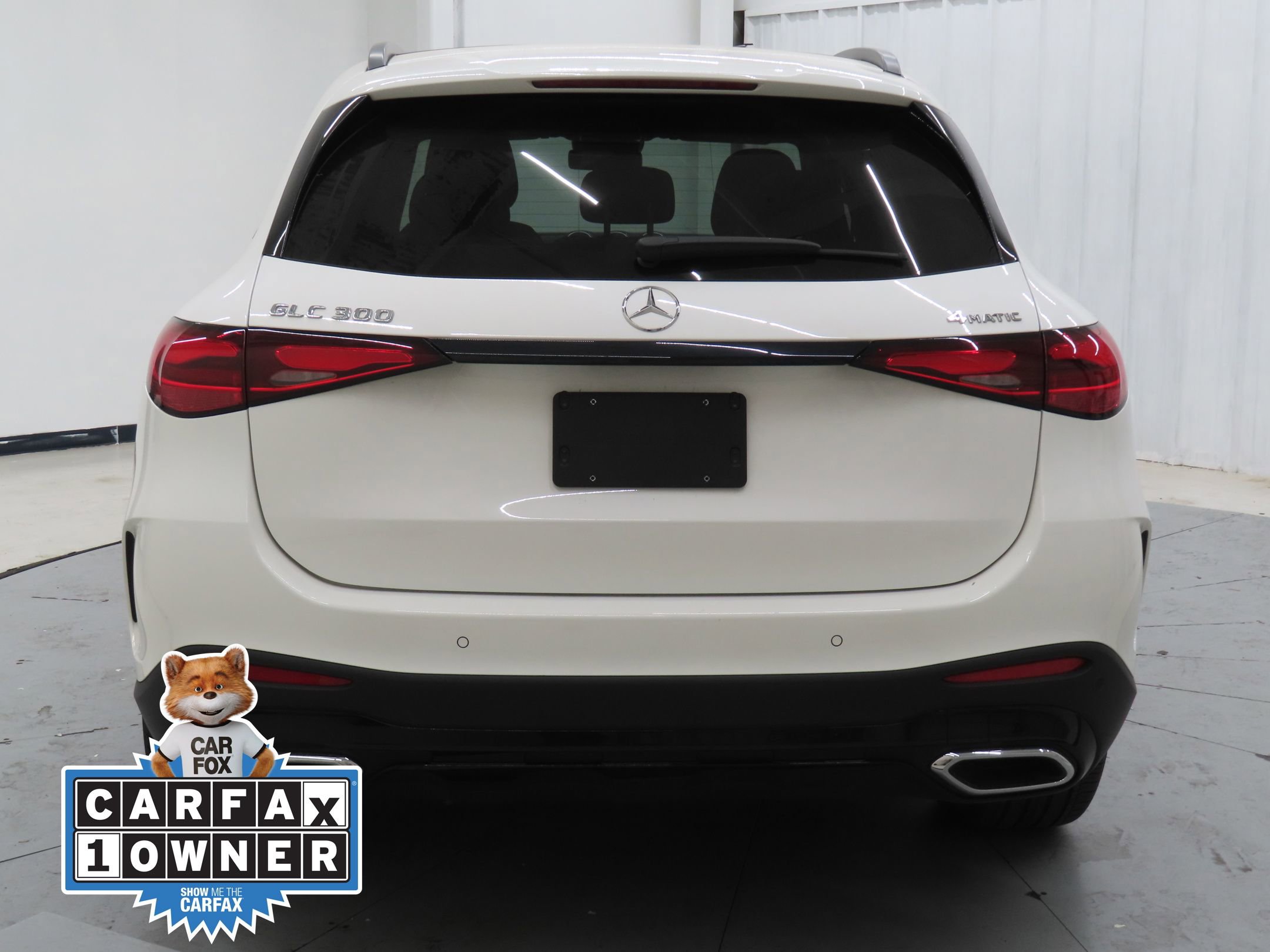 Used 2025 Mercedes-Benz GLC 300 4MATIC image 4
