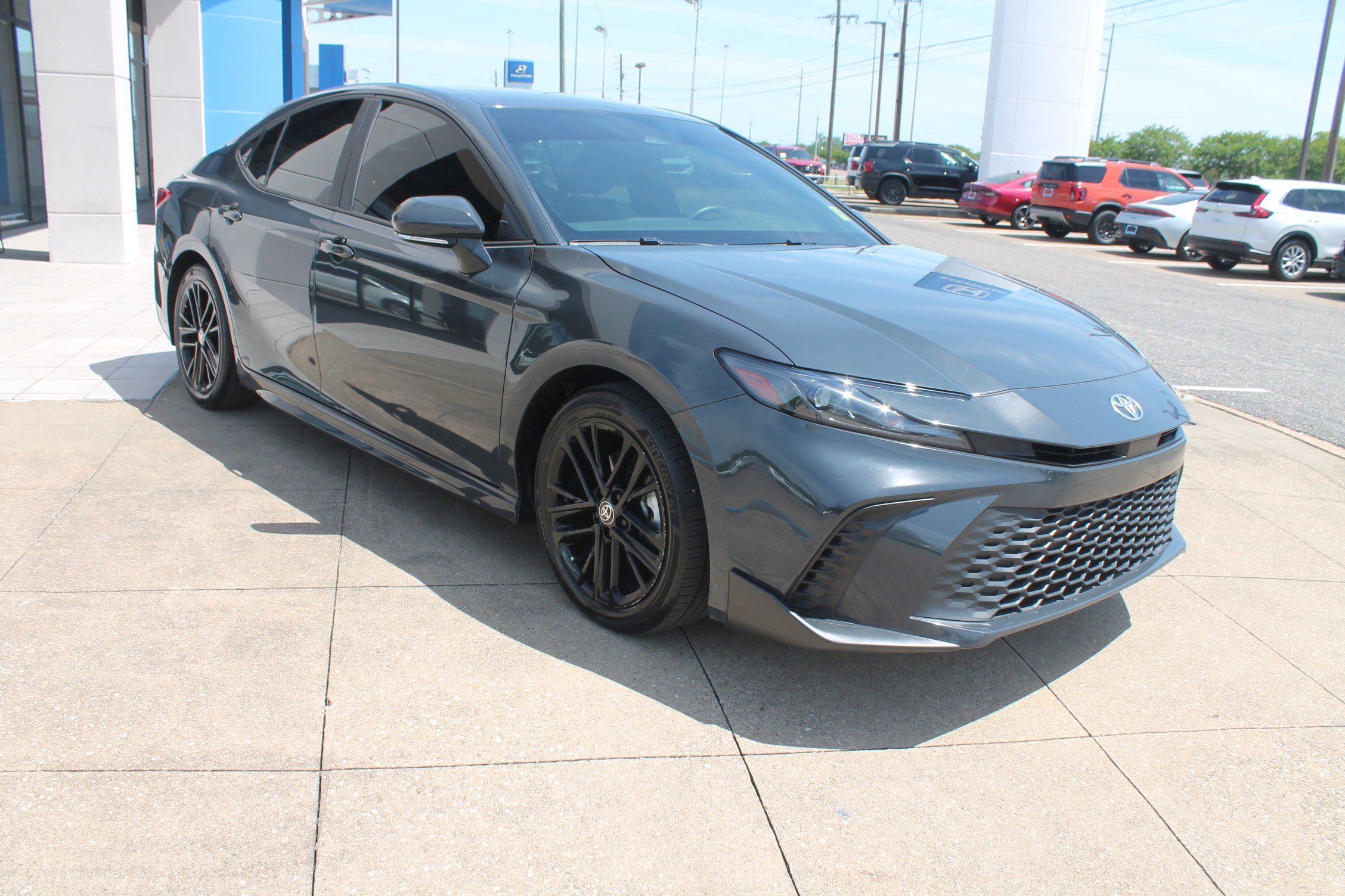 Used 2025 Toyota Camry SE
