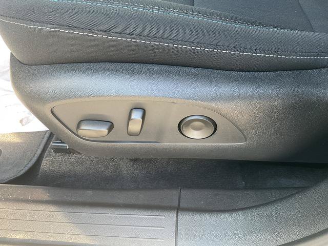 New 2026 Chevrolet Equinox EV LT w/ Comfort Package FWD image 10