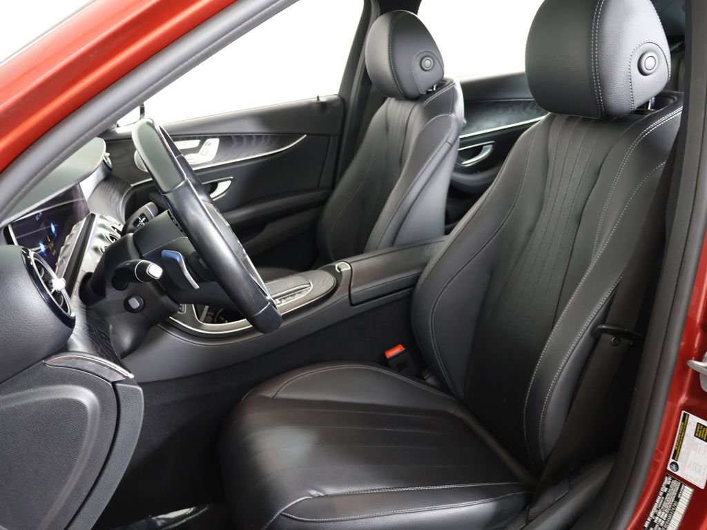 Used 2021 Mercedes-Benz E 350 4MATIC Sedan w/ Premium Package image 31