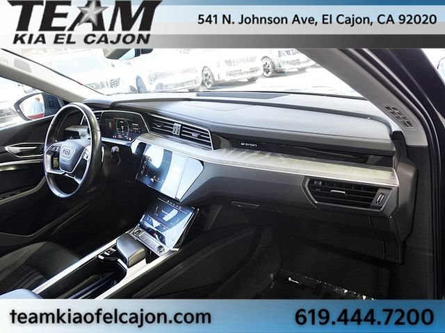 Used 2024 Audi Q8 e-tron Premium Plus AWD/4WD image 10