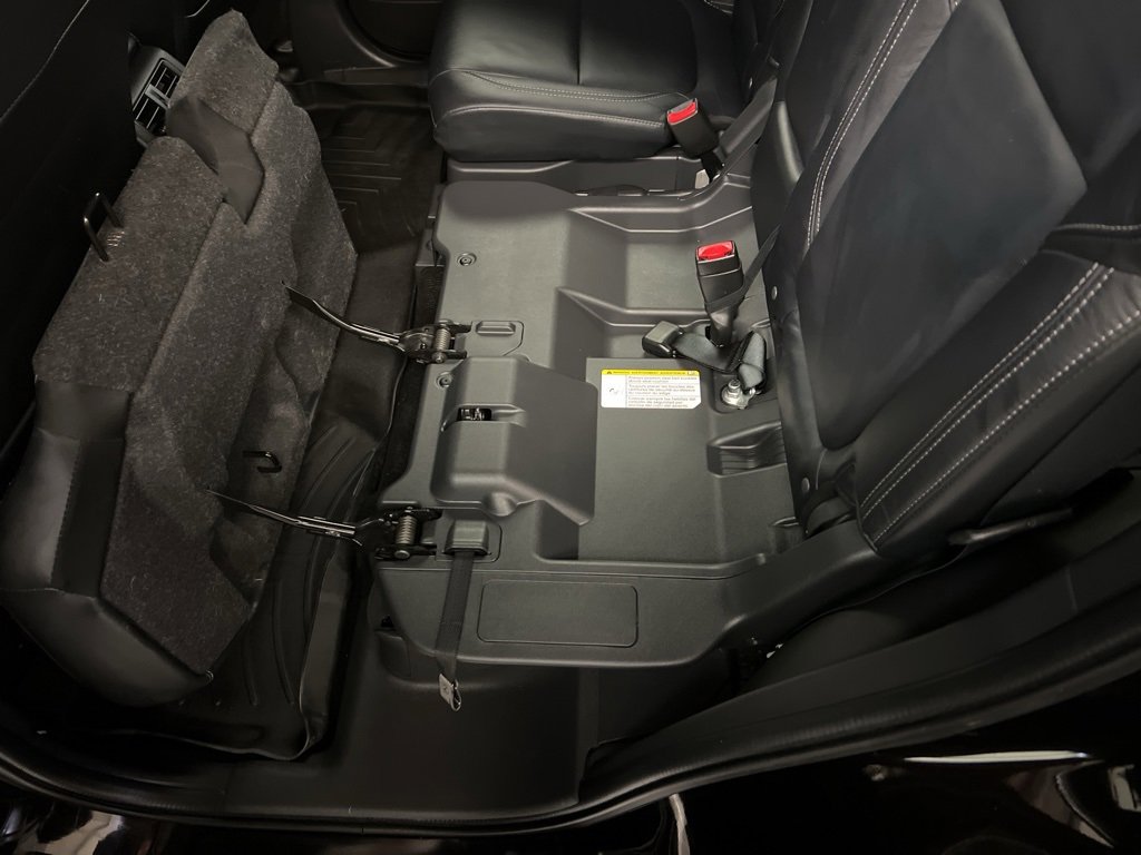 Used 2021 Mitsubishi Outlander SEL image 30