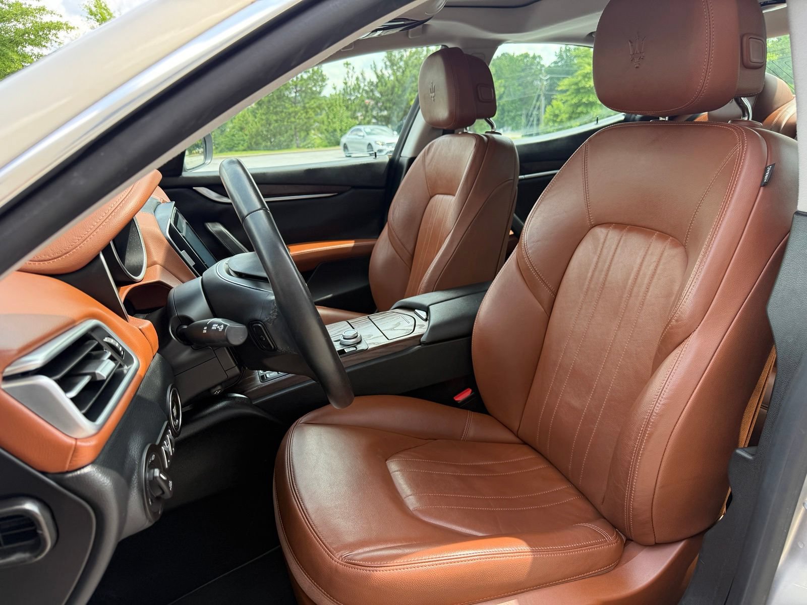 Used 2017 Maserati Ghibli S RWD image 37